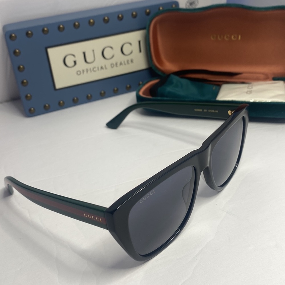 New- Gucci Sunglasses Unisex GG0926S 001 Black-Green/Grey 57-16-145mm - Picture 5 of 12